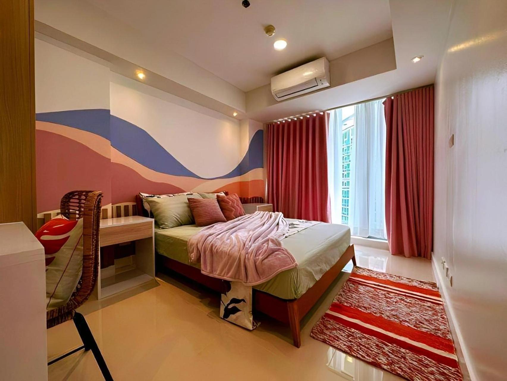Manila Urban Resort At Azure Екстер'єр фото
